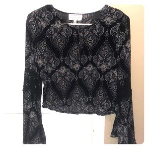 Kendall & Kylie Bell Sleeve Blouse.